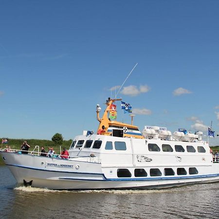 Bummert Am Hafen 3 Greetsiel ครุมเฮิร์น ภายนอก รูปภาพ